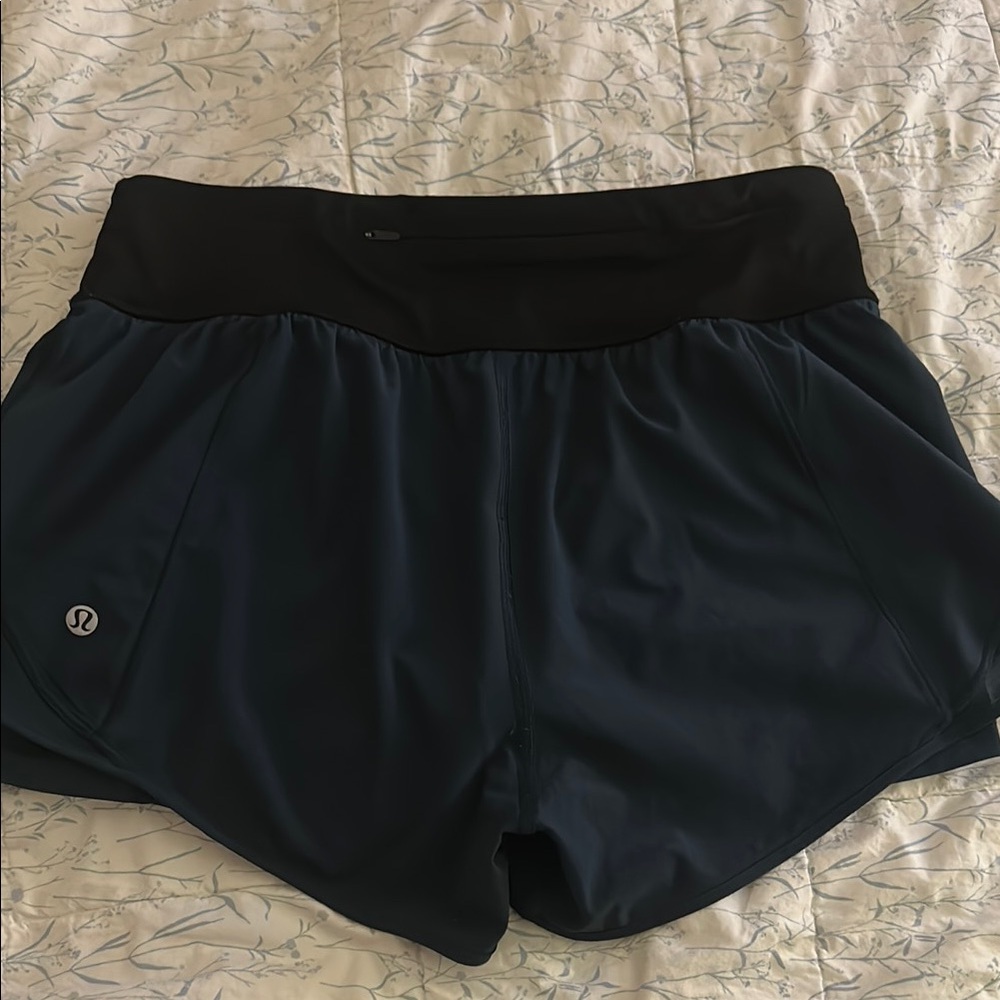 lululemon athletica Women's Black and Blue Shorts